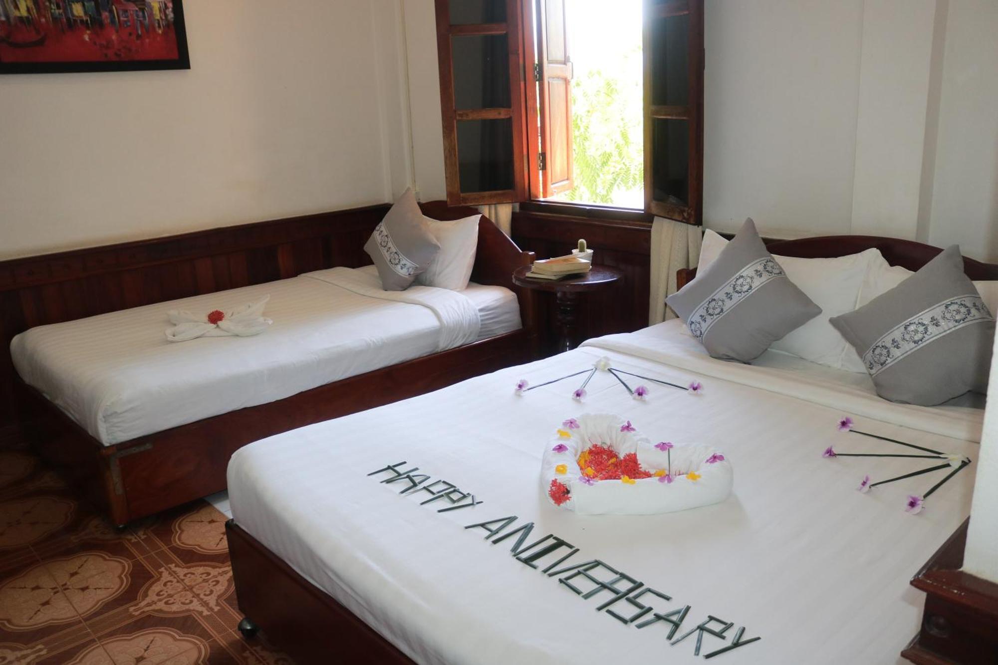 Moon'S House Luangprabang Hotel Exterior photo