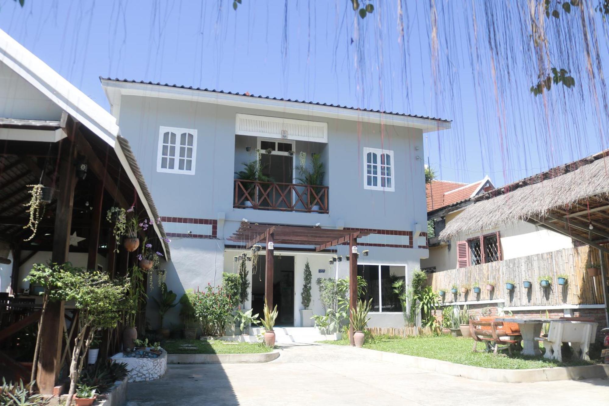 Moon'S House Luangprabang Hotel Exterior photo